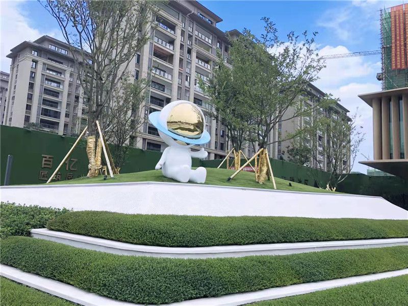 玻璃鋼雕塑工藝制作流程 玻璃鋼雕塑的制作方法有幾類(lèi)